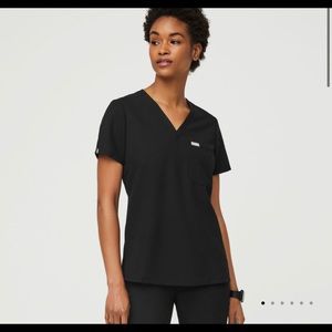 FIGS Catarina One-Pocket Scrub Top XS Black